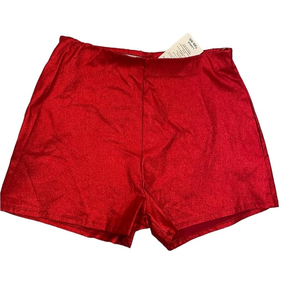 Red Metallic Women’s Shorts Size Large NWT - Picture 1 of 3